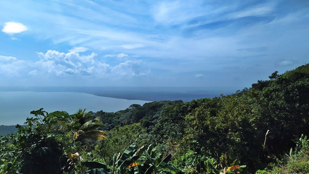 Vue sur la baie de Samana